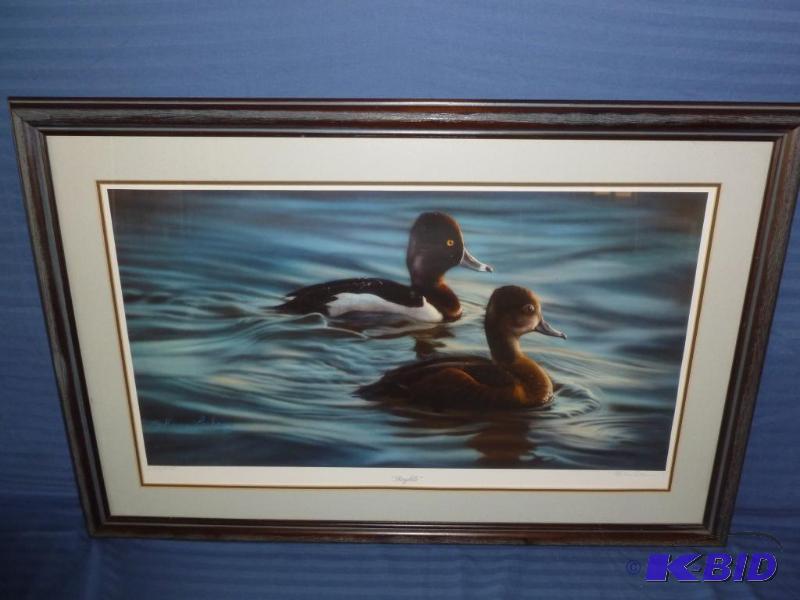 lot 3 image: Large Karen Latham " Ringbills &qu...