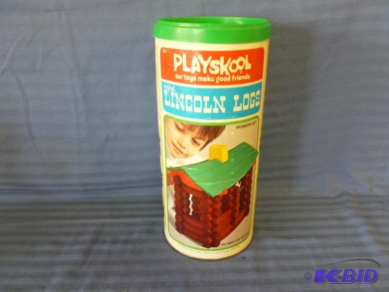 lot 38 image: Vintage 1974 Playskool&nbspOriginal Lincoln ...