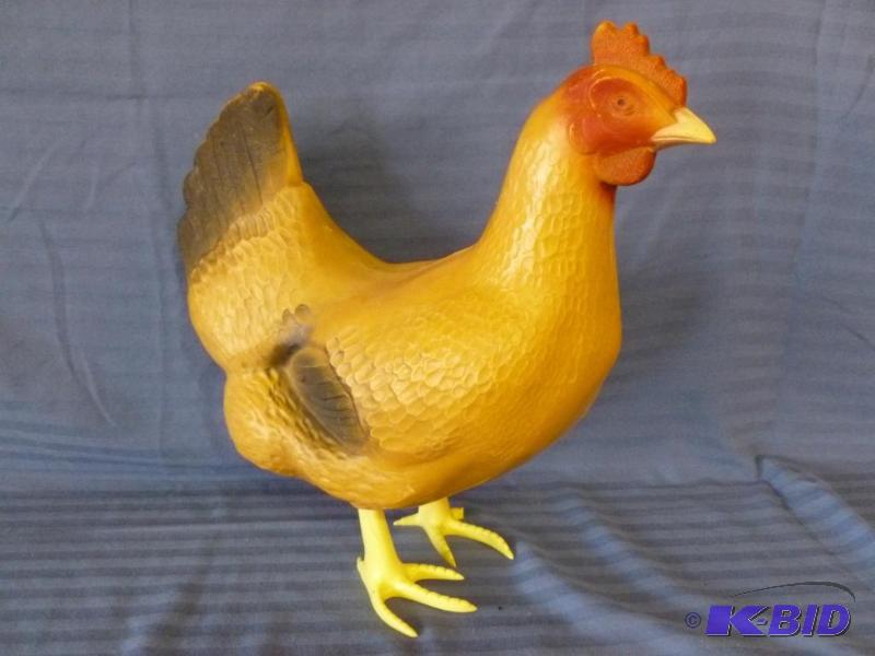 lot 42 image: Large vintage heavy gage plastic rooster chic...