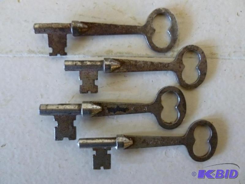 lot 78 image: Lot of four antique Branford skeleton keys, p...