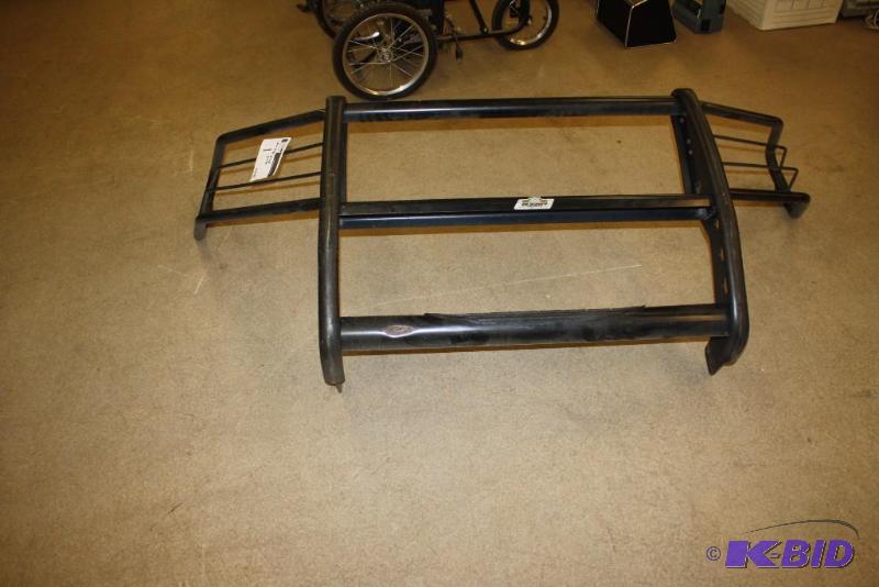 lot 1 image: Dodge Durange Brush GuardCattle Guard Black wLower & Upper Guards.