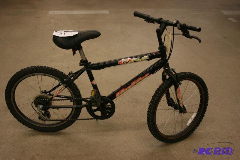 lot 51 image: Huffy Outthere Bike 16 Tire 14 Frame.