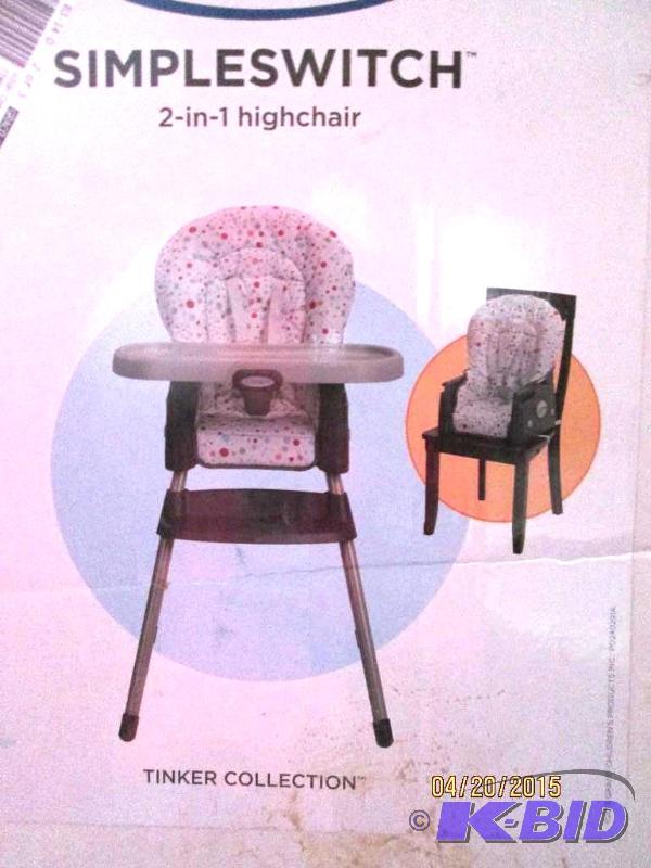 lot 105 image: Graco Simple Switch 2 in 1 HighChair - Looks ...