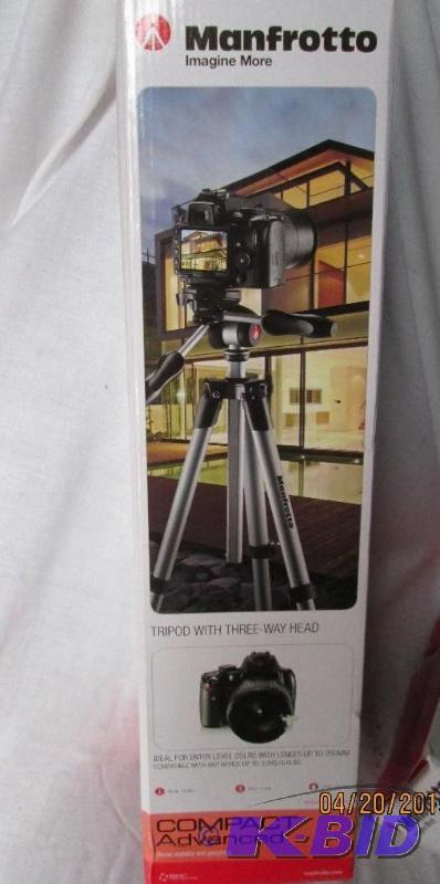 lot 106 image: Manfrotto Tripod with 3-Way Head - Looks to S...
