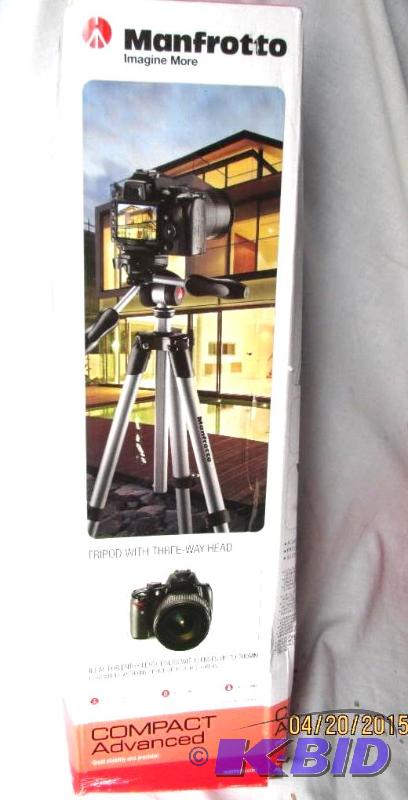 lot 107 image: Manfrotto Tripod with 3-Way Head - Looks to S...