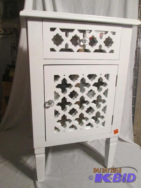 lot 141 image: White Side Table w Mirror Detail - Approx 27...