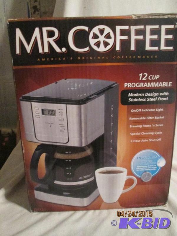 lot 146 image: Mr. Coffee 12 Cup Programmable - Plugged In T...