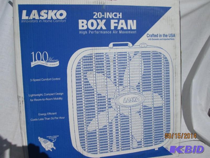 lot 21 image: Lasko 20" Box Fan - Plugged In - All Spe...
