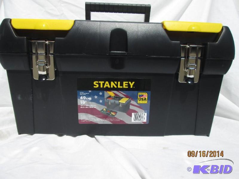 lot 49 image: Stanley 19" Tool Box w Removable Tray -...