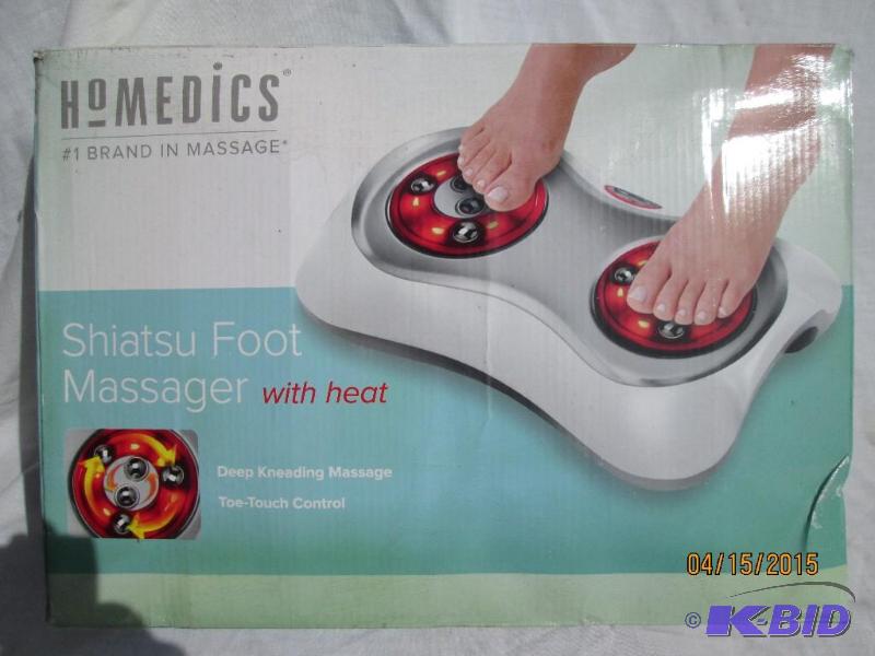 lot 59 image: Homedics Shiatsu Foot Massager w Heat - Plug...