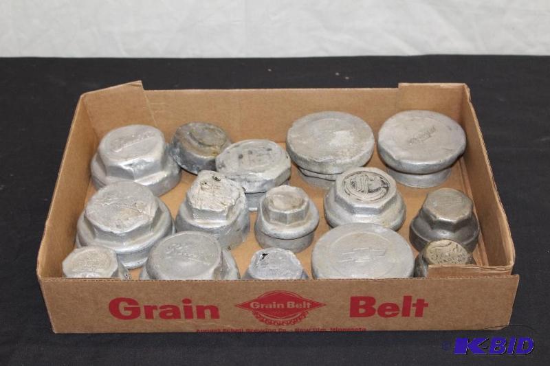 Vintage Center Caps, Buick, Chevrolet, Ford, ...