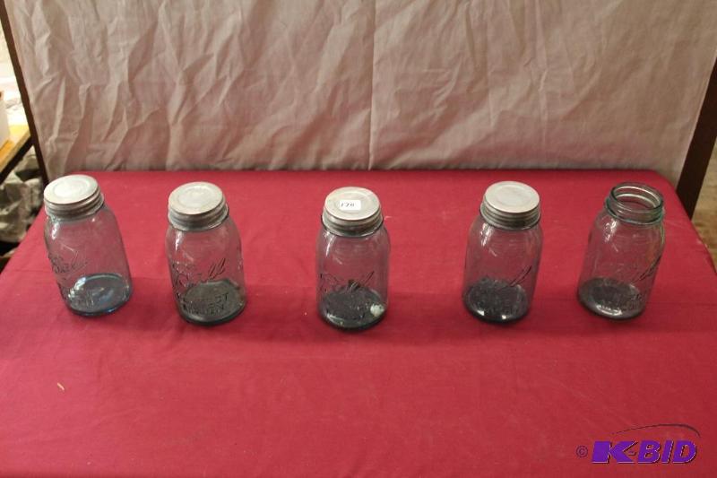 5 Ball Mason Jars with Zinc Lids Missing One ...