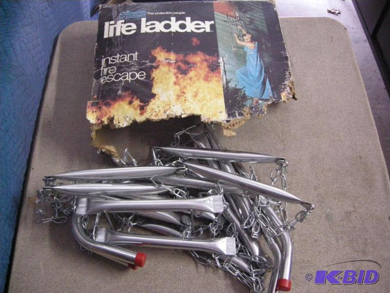 Emergency ladder
