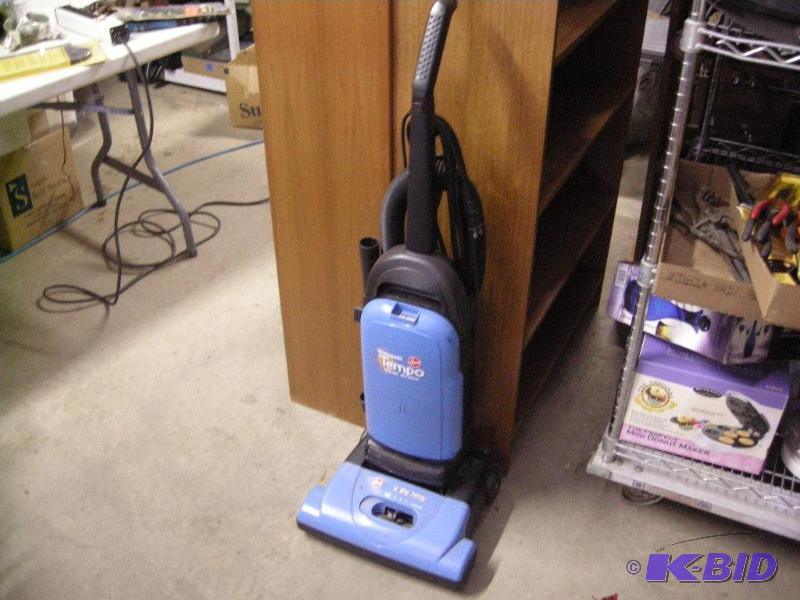 Hoover vacuum