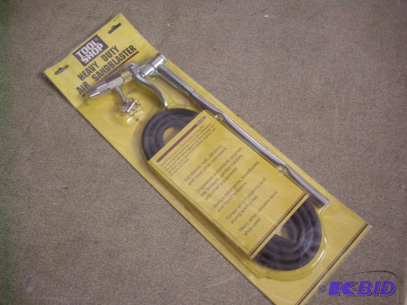 Sandblaster tool