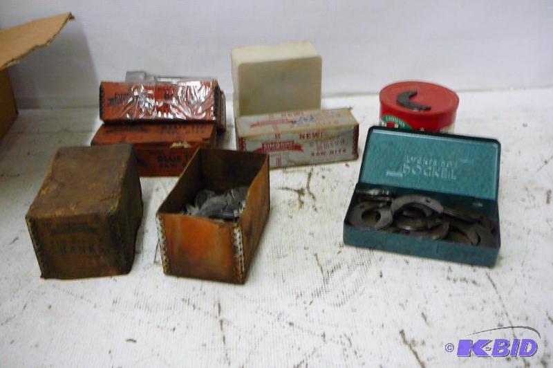 lot 110 image: Lot of Saw mill Bits...