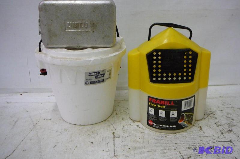 lot 123 image: Minnow Buckets and small tackle box...