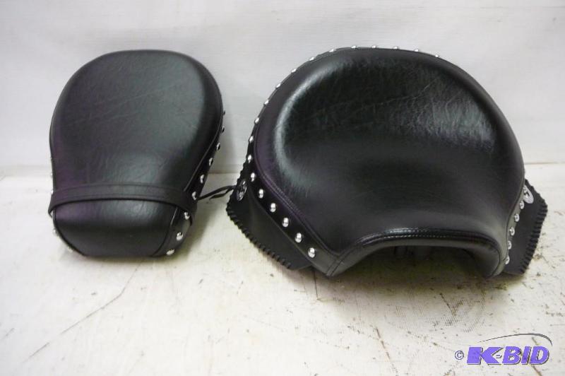 lot 132 image: Yamaha Seat Modle STR-4WM21-10-02 2001 V Star...