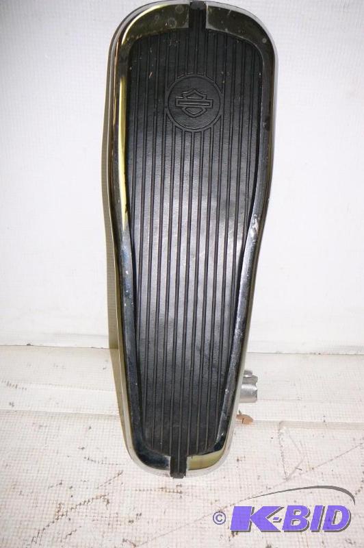 lot 136 image: HD Foot Board #50599-89T fits 08 and later FL...