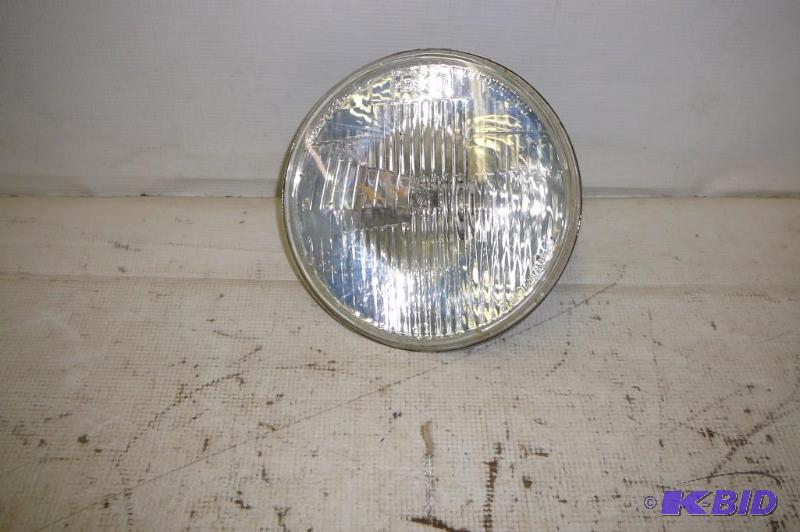 lot 140 image: H.D. Headlamp 2001...