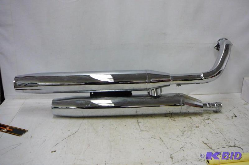 lot 146 image: Yamaha Pipes 4WM Take Offs...