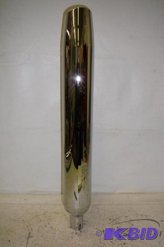 lot 150 image: H.D. exhaust Muffler 07 FLH Reg...