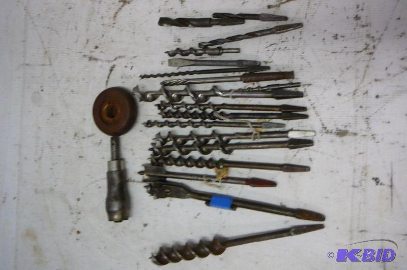 lot 47 image: Brace Drill Bits and Chuck...