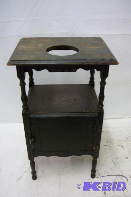 lot 5 image: Vintage Wood Cabnit 13" x 11" x 26 ...