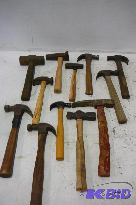 lot 50 image: Lto of Hammers 12 count...