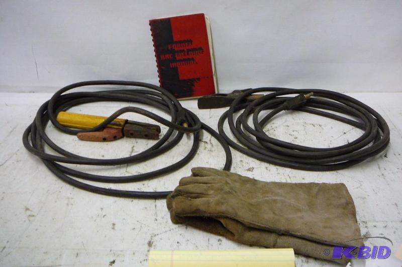 lot 85 image: Forney ArC Welder Model Cb-FREQ 60 Volts 230 ...