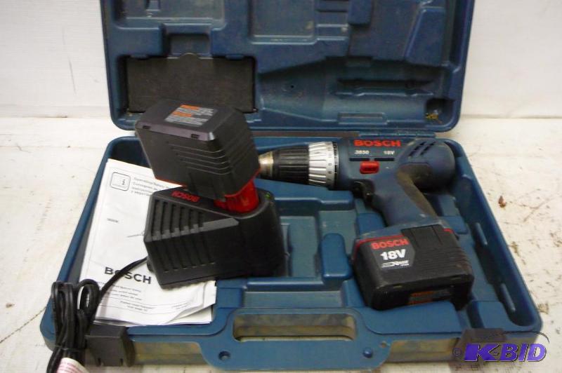 lot 97 image: 12" Bosch Cordless Drill Driver with ca...