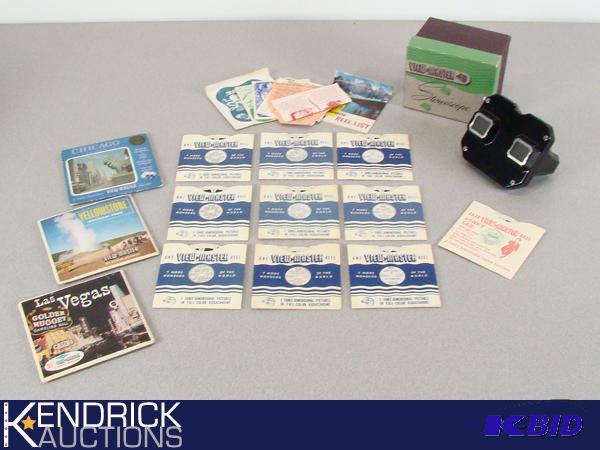 lot 45 image: Vintage Sawyers View Master with 19 Reels