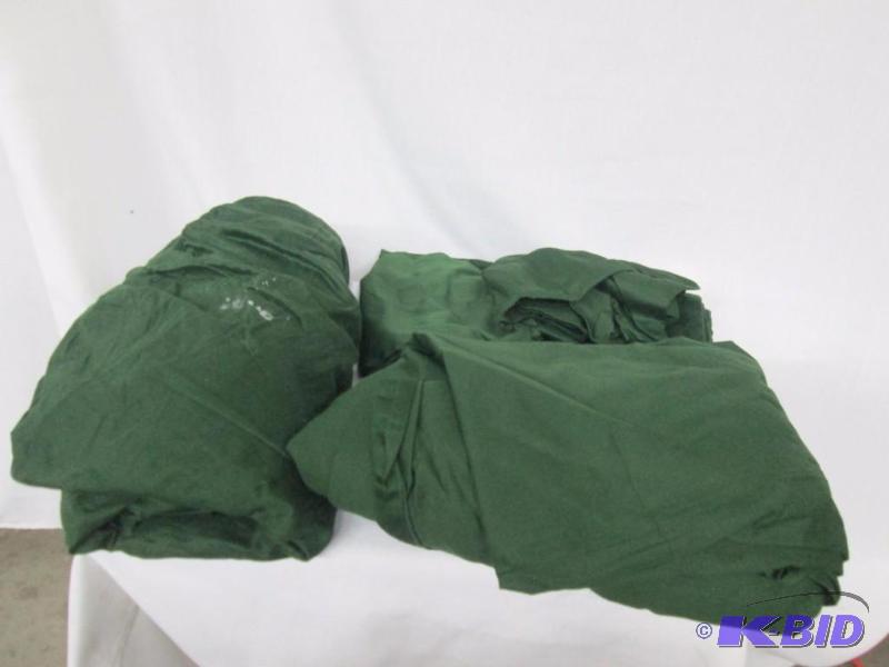 lot 17 image: 400 Thread Count Solid Egyptian Cotton Sheet Set