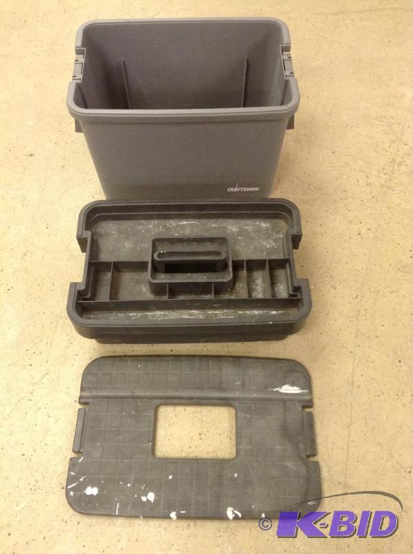 lot 24 image: Craftsman Tool Box Tote
