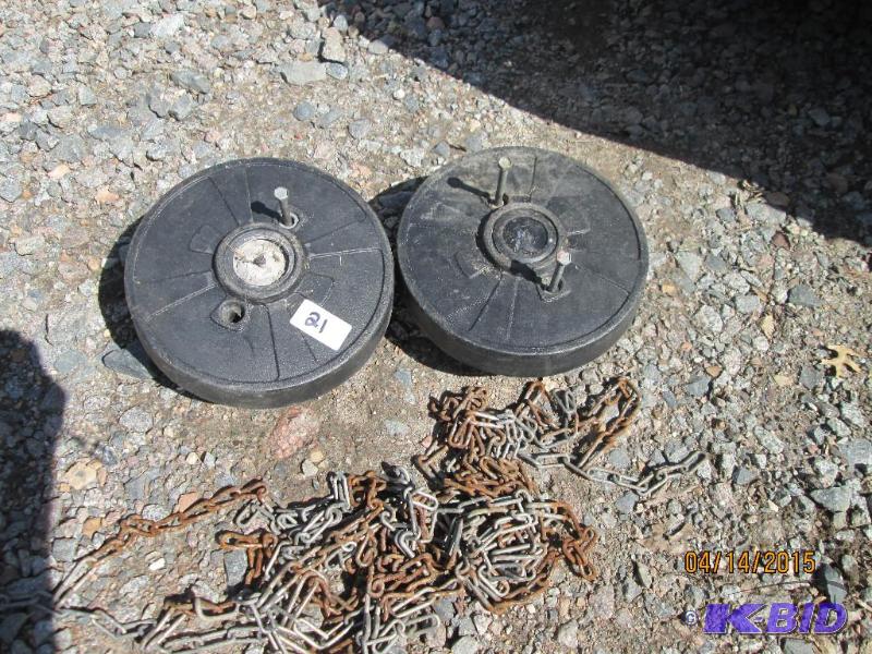 lot 21 image: Lawn Tractor Wheel Weights & Tire Chains...