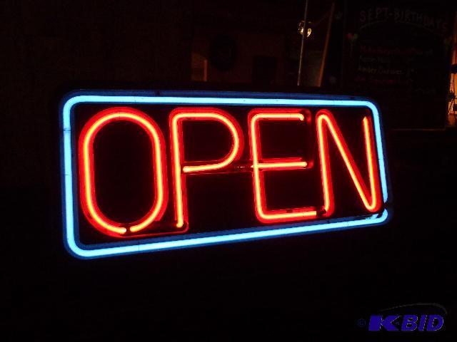 lot 14 image: Neon Open Sign   36 x 14  Powers up ...