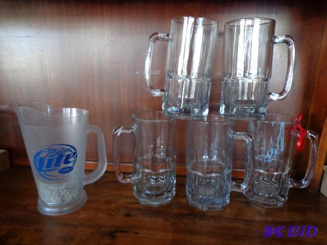 lot 152 image: 32 oz&nbspBeer Mugs and Miller Lite Pitcher...