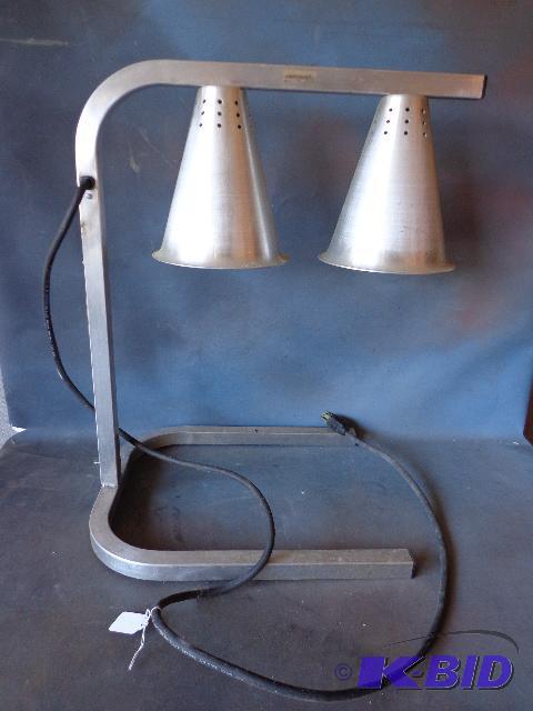 lot 224 image: Carlisle Foodservice Heat Lamp   Model# HL723...