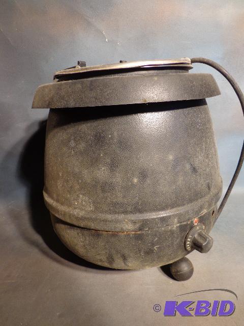lot 96 image: Glenary Kettle   10 x 9  untested ...