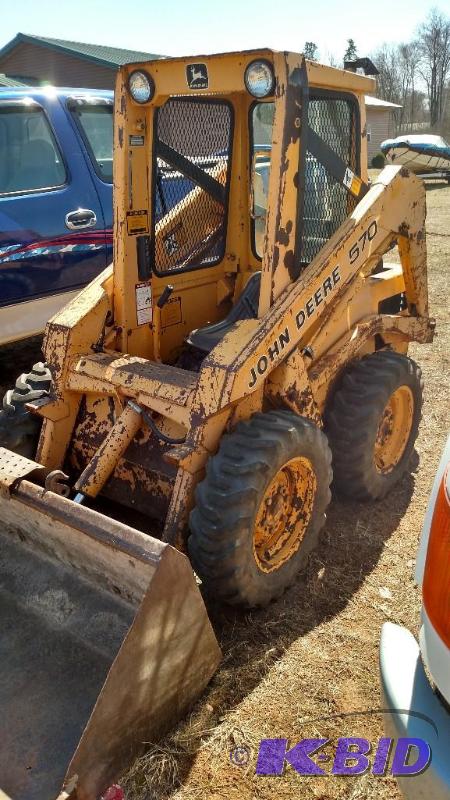 John Deere Bob Cat