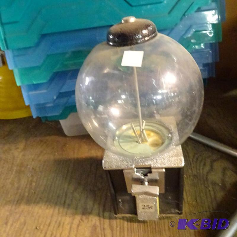 Vintage bulk dispenser. No key...