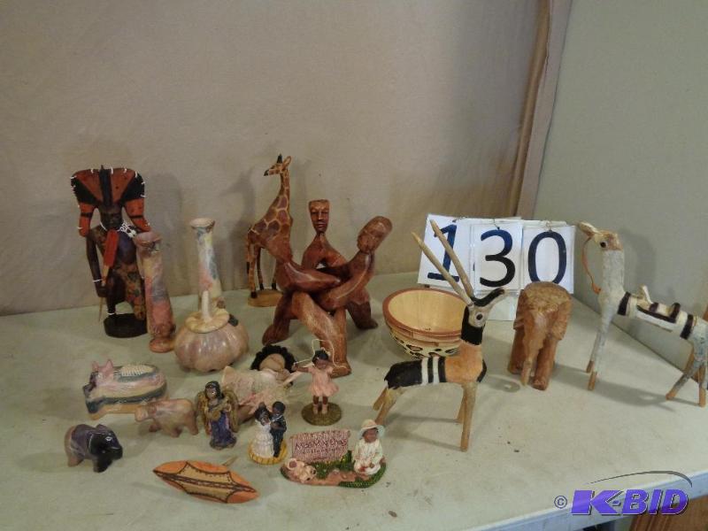 lot 130 image: Kenya Soapstone and Wood Decor. Very neat and...