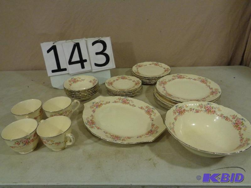 lot 143 image: Coronet Made in USA China....