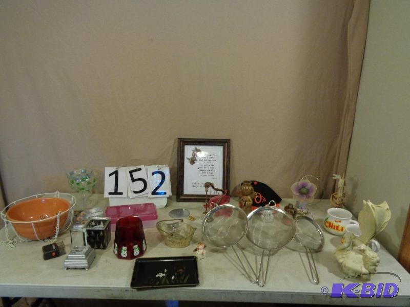 lot 152 image: Lot of Assorted Decor Items. Candle Holders H...