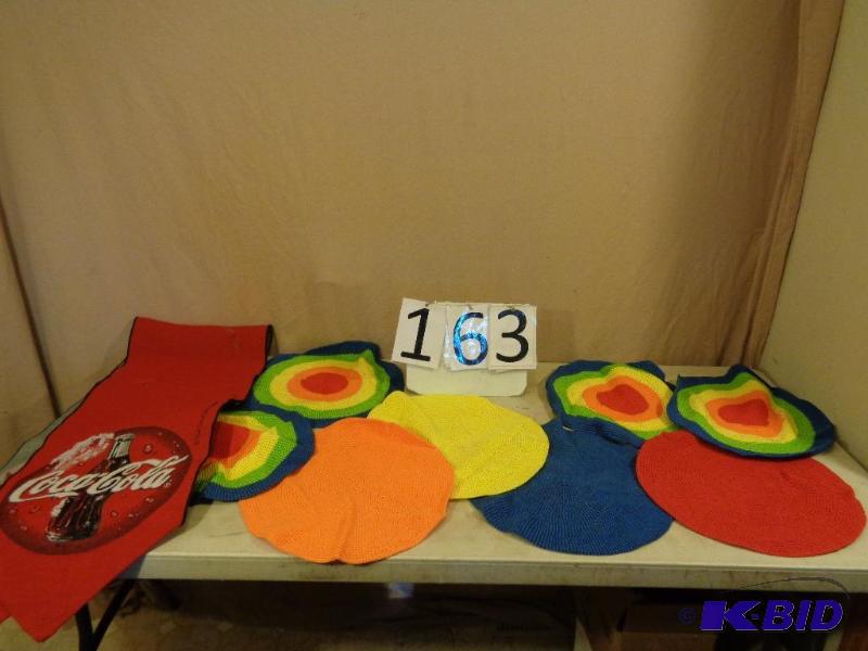 lot 163 image: Doilies, Placemats, and Coca Cola Table Runne...