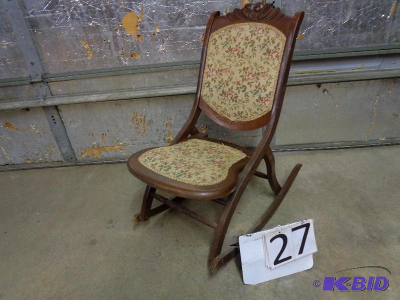 lot 27 image: Old Wood Folding Rocking Chair. Floor to seat...