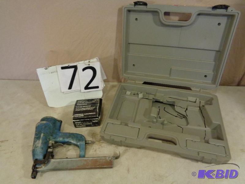 lot 72 image: Power Line Crown Stapler with Staples and Cas...