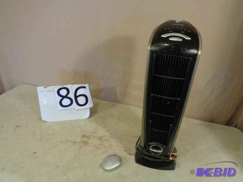 lot 86 image: Lasko Ceramic Element Heater with Remote. Tes...