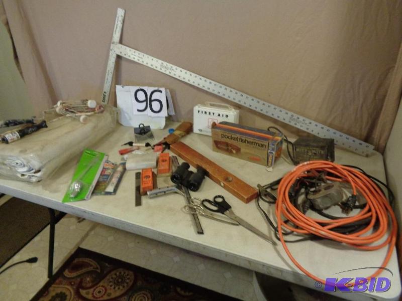 lot 96 image: Full First Aid Kit, Wooden Level, Pocket Fish...