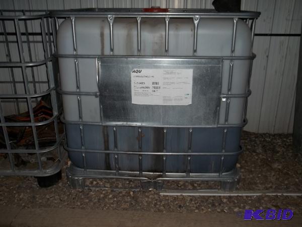 lot 18 image: Caged tote with plastic insert used for waste...